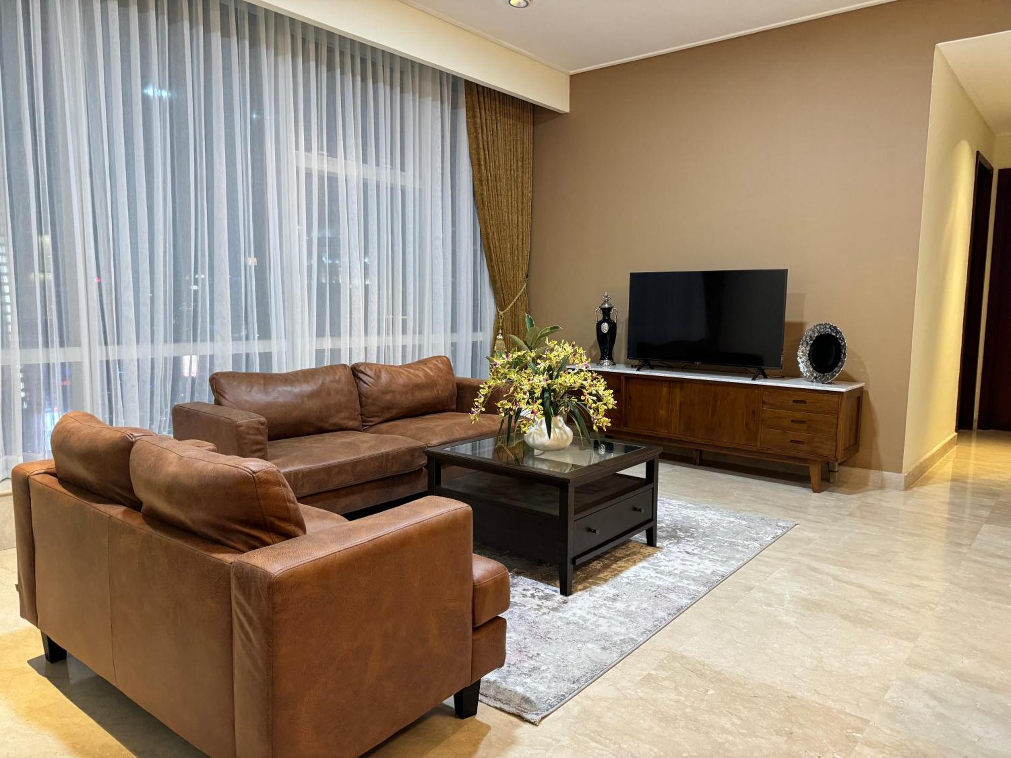 Apartment Two Bedrooms, Two Bathrooms, Fully Furnished, Executive